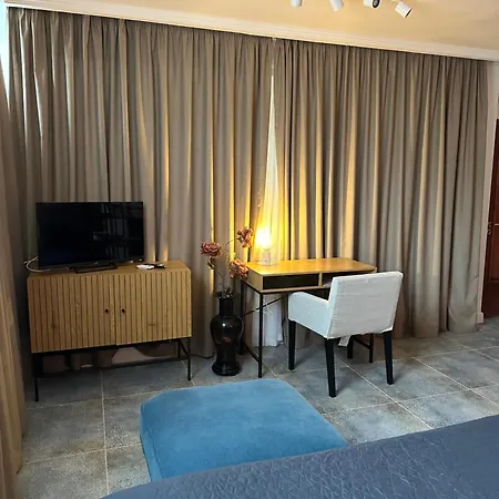 Art 酒店 瓦爾納