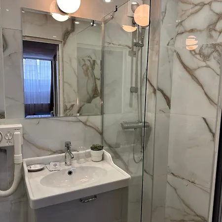 Art Хотел Варна